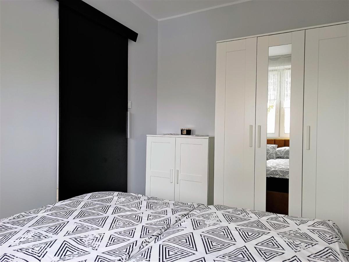 Bursztynowy Apartament Tarnowskie Góry Extérieur photo